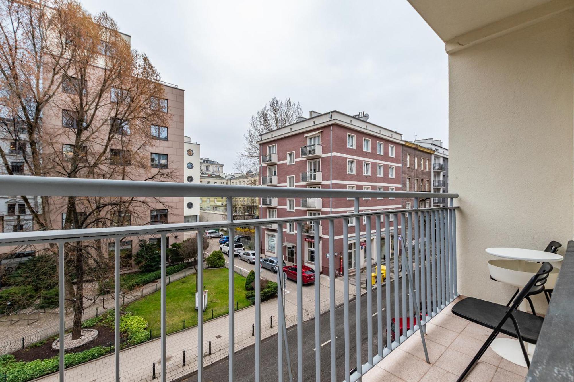 Apartament Wspolna By Your Freedom Varsovie Extérieur photo
